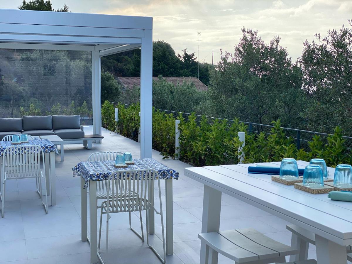 Il Mare Di Giu Boutique Guesthouse Licata Exterior foto