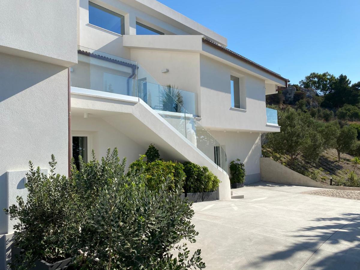 Il Mare Di Giu Boutique Guesthouse Licata Exterior foto