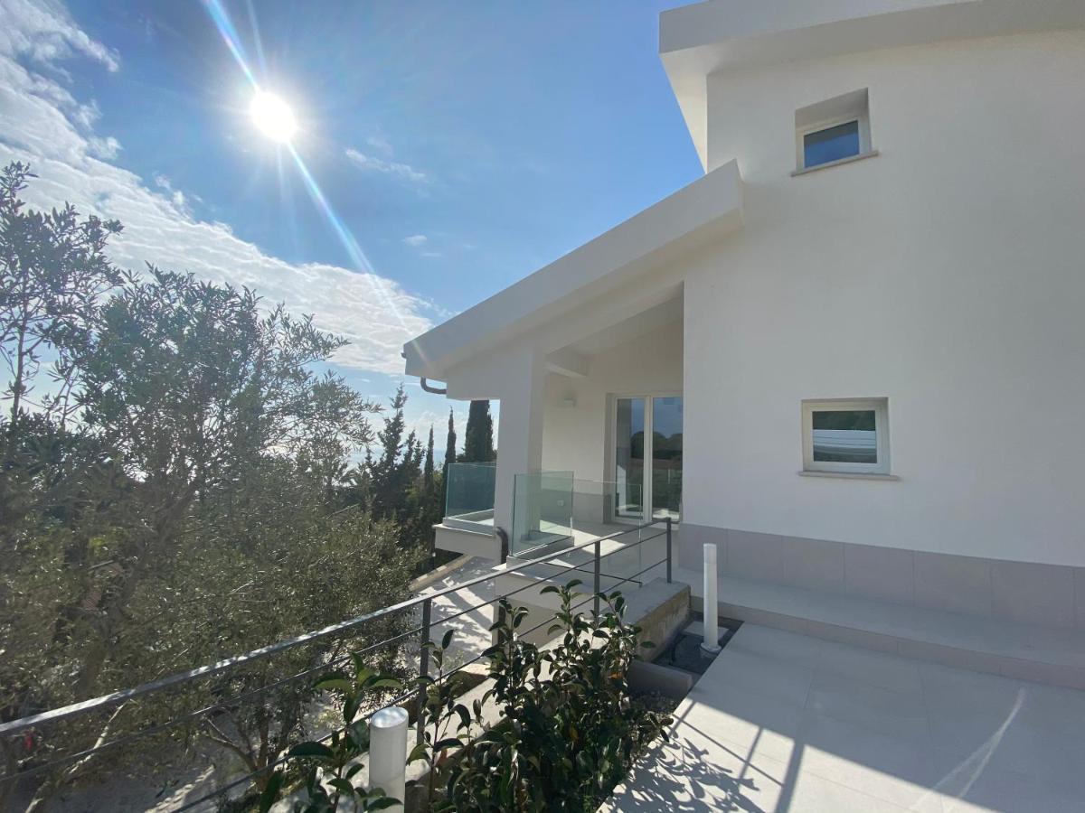 Il Mare Di Giu Boutique Guesthouse Licata Exterior foto